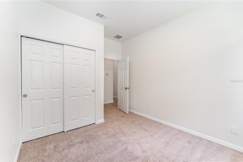 House in Davenport, Florida 4 bedrooms, 182.09 sq.m. № 1885650 - photo 11
