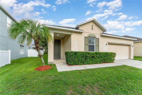 House in Davenport, Florida 4 bedrooms, 182.09 sq.m. № 1885650 - photo 2