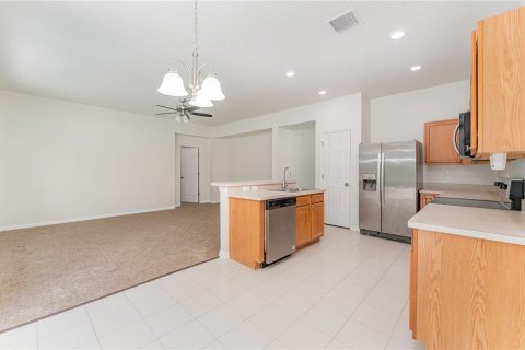 House in Davenport, Florida 4 bedrooms, 182.09 sq.m. № 1885650 - photo 6