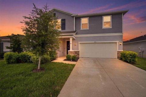 Villa ou maison à Land O' Lakes, Floride 4 chambres, 238.39 m2 № 2322606