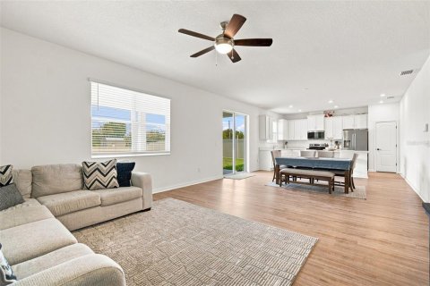 Villa ou maison à vendre à Land O' Lakes, Floride: 4 chambres, 238.39 m2 № 2322606 - photo 7
