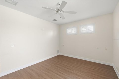 Casa en venta en Largo, Florida, 3 dormitorios, 250.37 m2 № 2195792 - foto 29