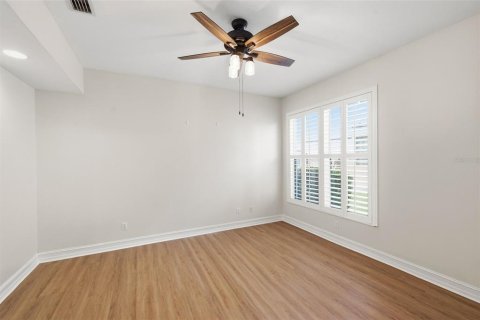 Casa en venta en Largo, Florida, 3 dormitorios, 250.37 m2 № 2195792 - foto 30