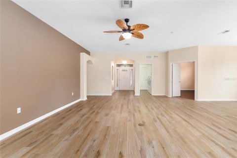 Villa ou maison à vendre à Ocala, Floride: 3 chambres, 215.9 m2 № 2216018 - photo 13