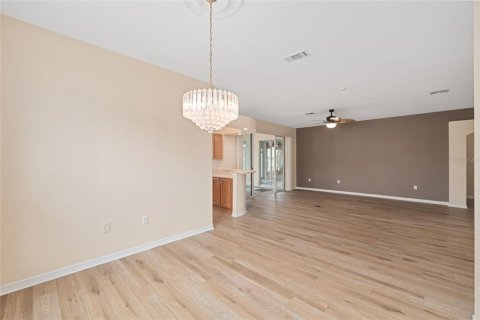 Villa ou maison à vendre à Ocala, Floride: 3 chambres, 215.9 m2 № 2216018 - photo 16