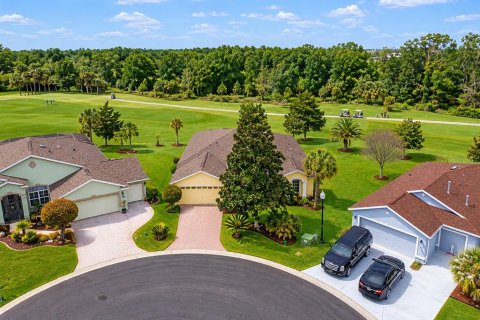 Villa ou maison à vendre à Ocala, Floride: 3 chambres, 215.9 m2 № 2216018 - photo 2