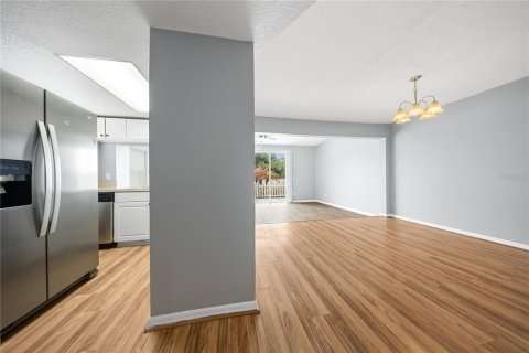 Casa en venta en Davenport, Florida, 3 dormitorios, 134.52 m2 № 2196978 - foto 4