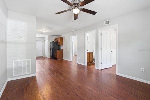 Commercial property in Citrus Springs, Florida 4 bedrooms, 162.58 sq.m. № 2213447 - photo 7