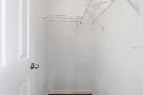 Commercial property in Citrus Springs, Florida 4 bedrooms, 162.58 sq.m. № 2213447 - photo 27