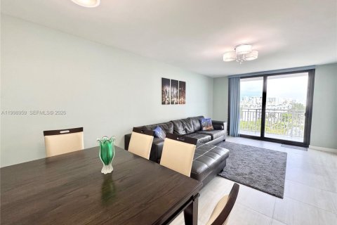 Condo in Sunny Isles Beach, Florida, 1 bedroom  № 2060772 - photo 7