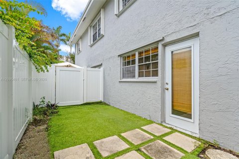 Copropriété à louer à Fort Lauderdale, Floride: 1 chambre, 45.8 m2 № 2387088 - photo 13