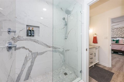Condominio en alquiler en Saint Petersburg, Florida, 1 dormitorio, 76.46 m2 № 1444535 - foto 20