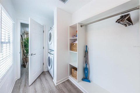 Condominio en alquiler en Saint Petersburg, Florida, 1 dormitorio, 76.46 m2 № 1444535 - foto 25
