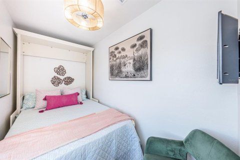 Condominio en alquiler en Saint Petersburg, Florida, 1 dormitorio, 76.46 m2 № 1444535 - foto 19