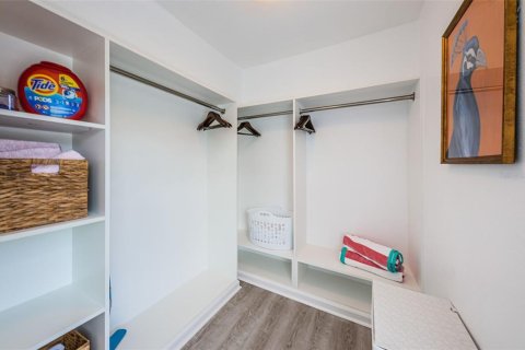 Condominio en alquiler en Saint Petersburg, Florida, 1 dormitorio, 76.46 m2 № 1444535 - foto 24
