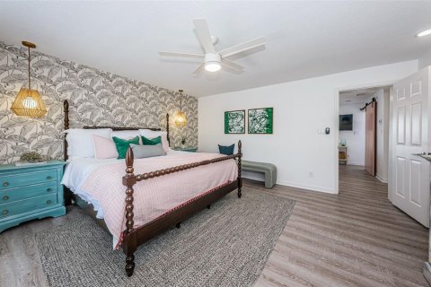 Condominio en alquiler en Saint Petersburg, Florida, 1 dormitorio, 76.46 m2 № 1444535 - foto 17