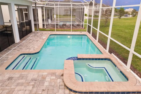 Villa ou maison à vendre à Davenport, Floride: 9 chambres, 363.15 m2 № 2305099 - photo 28
