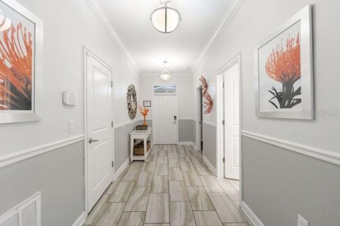 Villa ou maison à vendre à Davenport, Floride: 9 chambres, 363.15 m2 № 2305099 - photo 3
