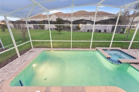 Villa ou maison à vendre à Davenport, Floride: 9 chambres, 363.15 m2 № 2305099 - photo 27