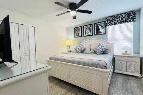 Villa ou maison à vendre à Davenport, Floride: 9 chambres, 363.15 m2 № 2305099 - photo 19