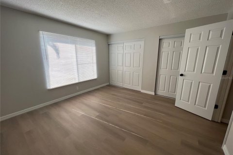 Condo in Sarasota, Florida, 1 bedroom  № 1196590 - photo 8
