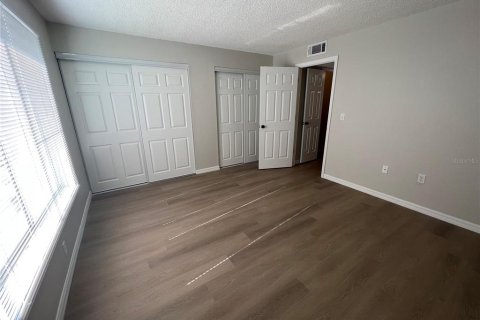 Condo in Sarasota, Florida, 1 bedroom  № 1196590 - photo 10