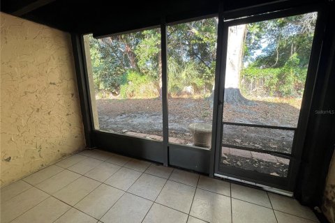 Condo in Sarasota, Florida, 1 bedroom  № 1196590 - photo 15