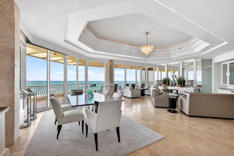Condo in Stuart, Florida, 3 bedrooms  № 2260077 - photo 2