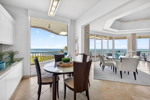 Condo in Stuart, Florida, 3 bedrooms  № 2260077 - photo 15