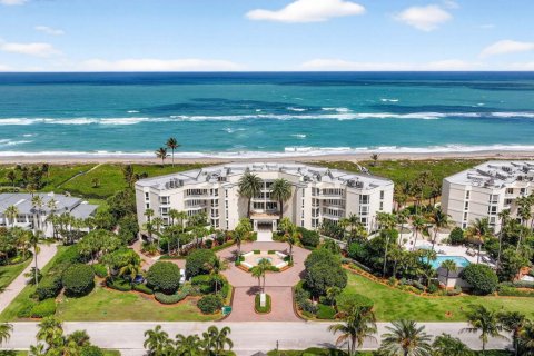 Condo in Stuart, Florida, 3 bedrooms  № 2260077 - photo 5