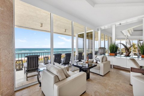 Condo in Stuart, Florida, 3 bedrooms  № 2260077 - photo 13