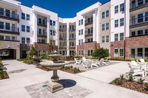 Apartment in Kissimmee, Florida 2 bedrooms, 101.45 sq.m. № 2225843 - photo 3