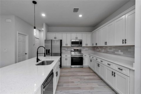 Villa ou maison à louer à Ocala, Floride: 4 chambres, 168.71 m2 № 1919093 - photo 17