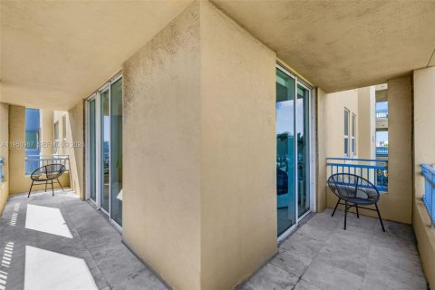 Купить кондоминиум в Майами-Бич, Флорида 2 спальни, 104.98м2, № 2056811 - фото 25