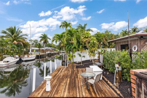 House in Fort Lauderdale, Florida 3 bedrooms, 113.53 sq.m. № 2003644 - photo 30