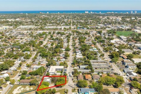 Land in Hollywood, Florida № 2152822