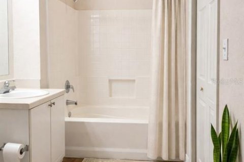 Copropriété à louer à Orlando, Floride: 2 chambres, 97.83 m2 № 2238796 - photo 9
