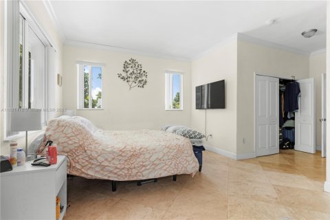 Touwnhouse à vendre à Miami, Floride: 3 chambres, 223.34 m2 № 1781701 - photo 14