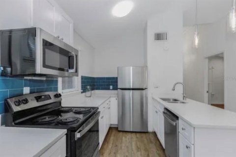 Appartement à louer à Tampa, Floride: 1 chambre, 55.74 m2 № 2399235 - photo 8