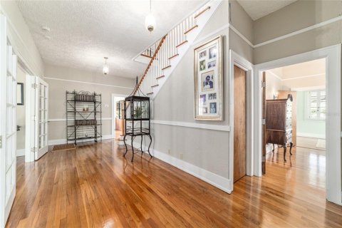 House in Ocala, Florida 5 bedrooms, 453.73 sq.m. № 1812786 - photo 21