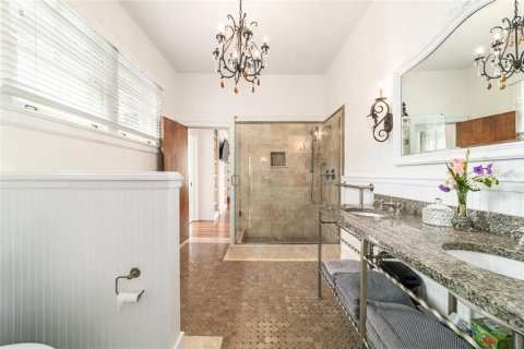 House in Ocala, Florida 5 bedrooms, 453.73 sq.m. № 1812786 - photo 28