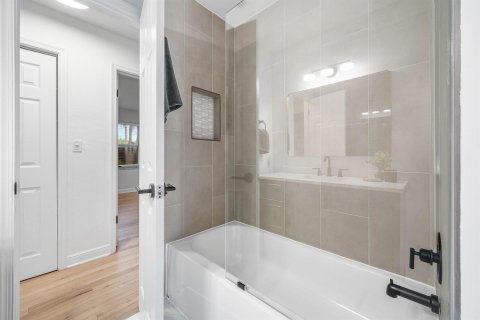 Casa en venta en Boca Raton, Florida, 4 dormitorios, 168.9 m2 № 2377387 - foto 28