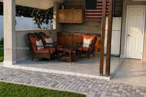 Villa ou maison à louer à Port St. Lucie, Floride: 3 chambres, 141.12 m2 № 2091291 - photo 7
