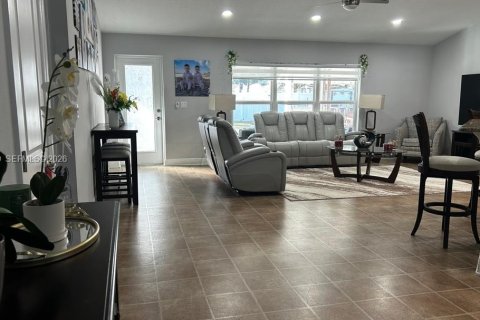 Villa ou maison à louer à Port St. Lucie, Floride: 3 chambres, 141.12 m2 № 2091291 - photo 24