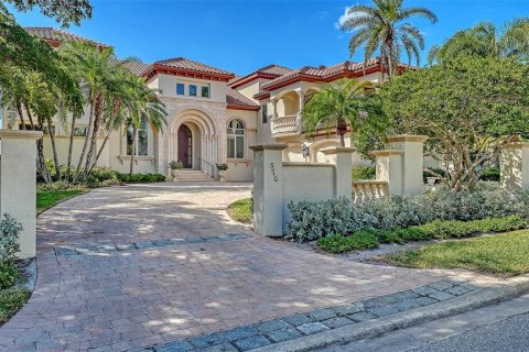 Купить виллу или дом в Сарасота, Флорида 3 комнаты, 611.2м2, № 2166395 - фото 7