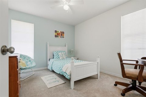 House in Tierra Verde, Florida 4 bedrooms, 272.11 sq.m. № 2218842 - photo 20