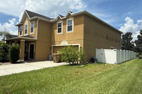 House in Kissimmee, Florida 5 bedrooms, 335.75 sq.m. № 1869431 - photo 4