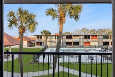Condominio en alquiler en Davenport, Florida, 1 dormitorio, 27.87 m2 № 2211498 - foto 12