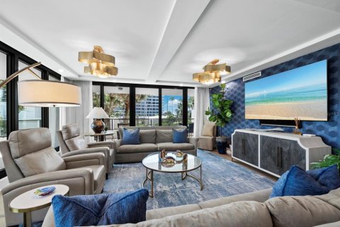 Condominio en venta en Longboat Key, Florida, 3 dormitorios, 220.64 m2 № 1910085 - foto 7