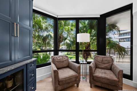 Condominio en venta en Longboat Key, Florida, 3 dormitorios, 220.64 m2 № 1910085 - foto 20